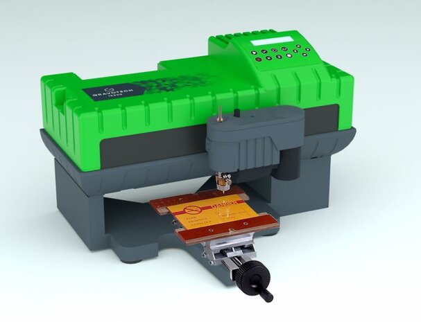 IS200: Small engraving machine that is rotary and portable